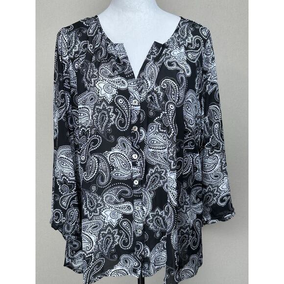 Floral & Ivy Black & White Blouse Sz 1X Paisley Print Button Up V-Neck - Picture 1 of 14